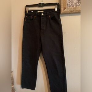 Levi’s wedgie straight size 26